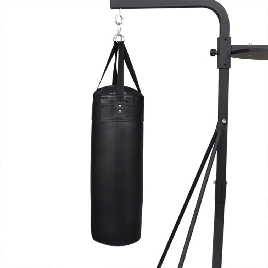 Plateforme avec poire de vitesse et sac de frappe