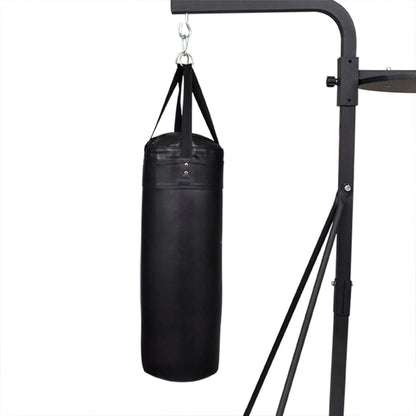 Plateforme avec poire de vitesse et sac de frappe